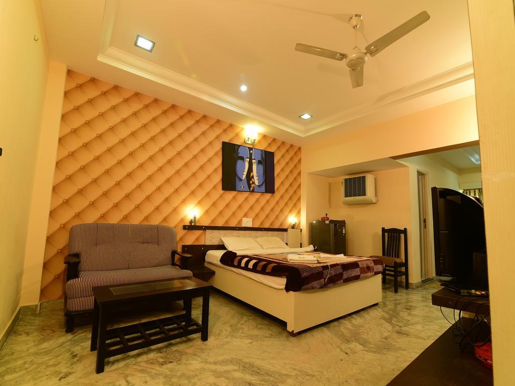 Hotel Ashlesh Manipal Esterno foto